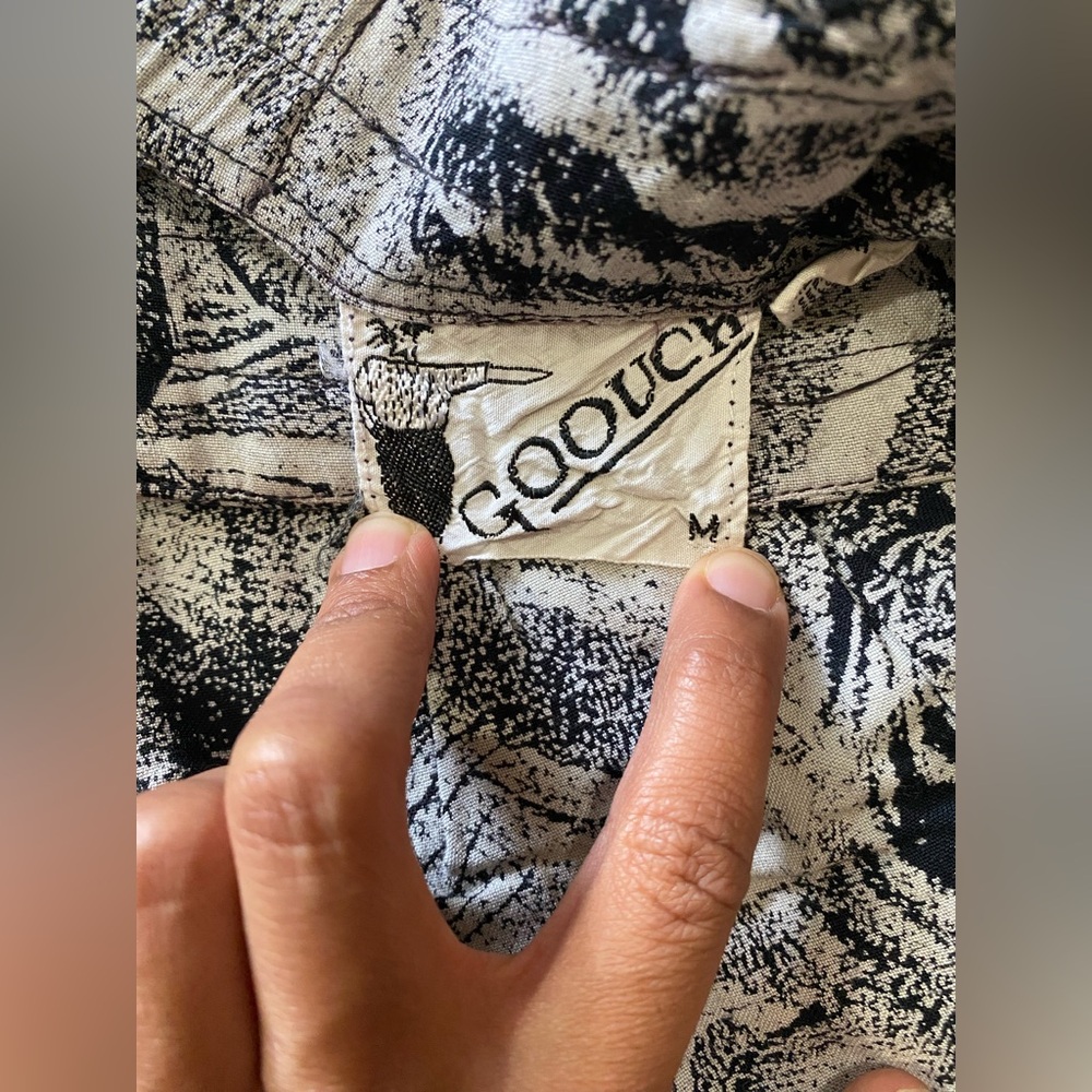Vintage Goouch: Fun tiger shorts!🐅 - Picture 5 of 7
